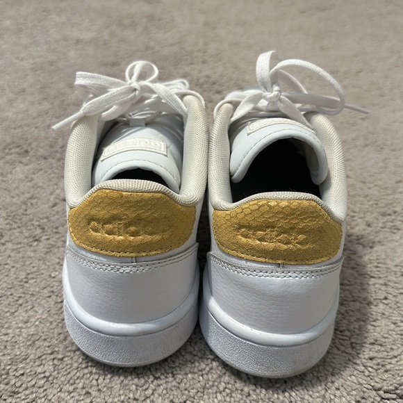 Adidas sneakers - Picture 2 of 6